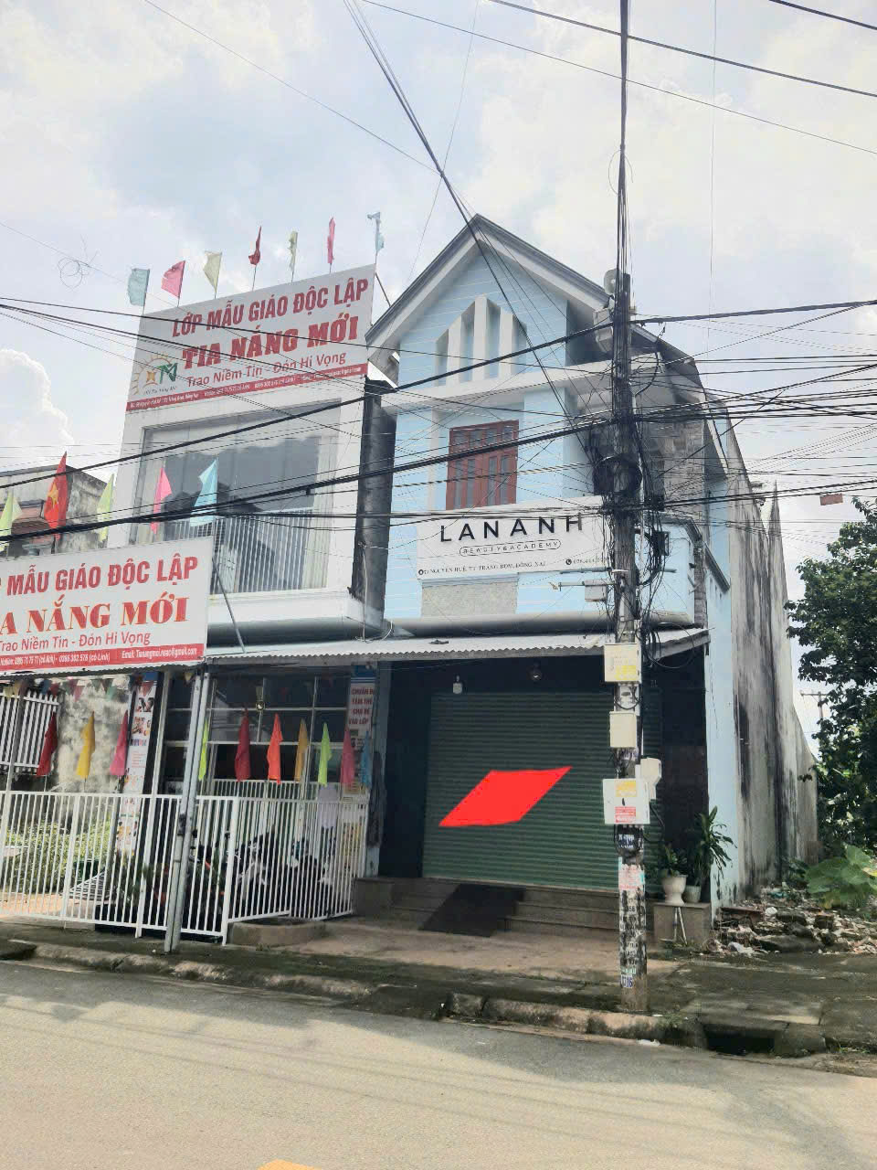  CHO THUÊ NHÀ ĐẸP MẶT TIỀN ĐƯỜNG NGUYỄN HUỆ – NGAY CHỢ MỚI, HUYỆN TRẢNG BOM, TỈNH ĐỒNG NAI 