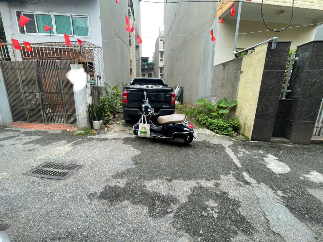  ???? Bán đất ngõ to hơn phố – Ô TÔ TẢI VÀO TẬN ĐẤT – 122m² – MT 5m – VÀI BƯỚC RA PHỐ NGÔ GIA TỰ – ĐI BỘ RA BIG C LONG BIÊN – GIÁ 21,9x TỶ! 