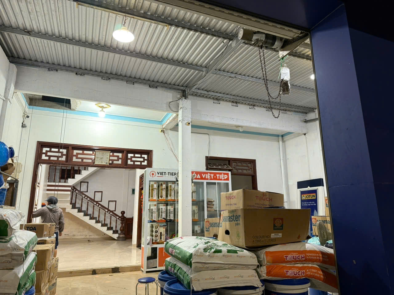  ???? CHO THUÊ NHÀ 2 TẦNG MẶT TIỀN LÝ THÁI TỔ – GẦN BẾN XE PHÍA BẮC 