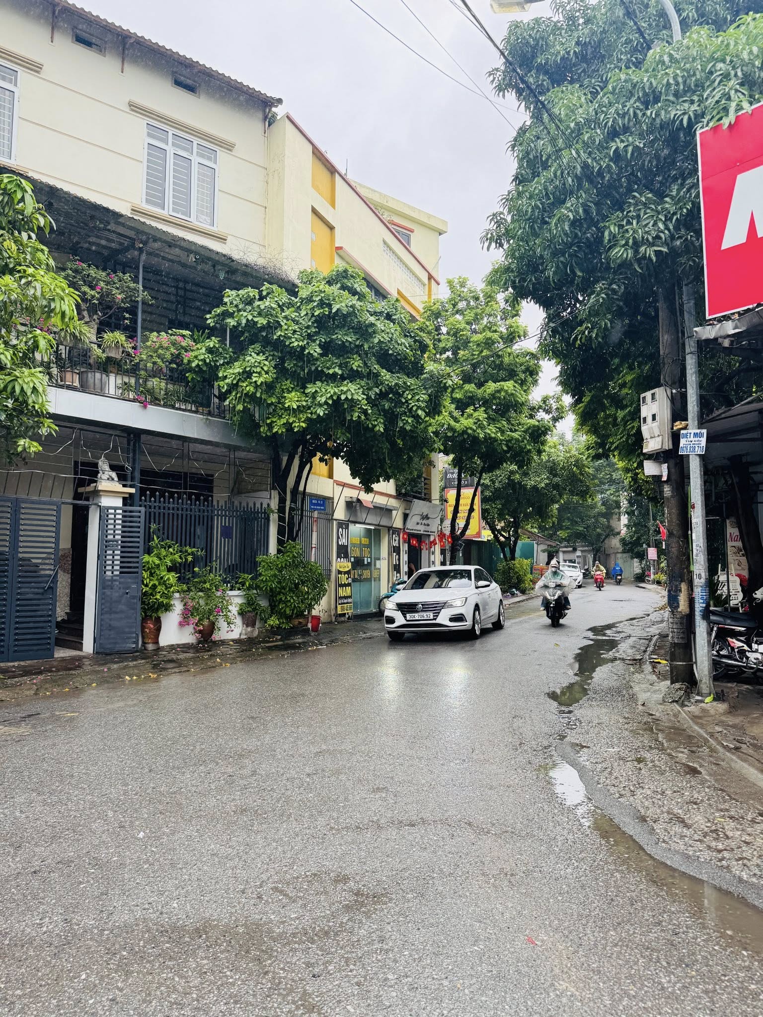  Dòng Tiền Khủng 400Tr/Tháng Phố Sài Đồng 120m2, MT8m, Kinh Doanh, Nhà Hàng - 2X Tỷ 