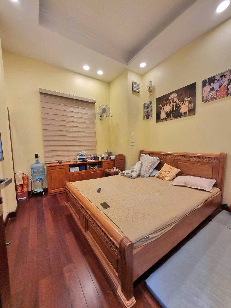  Bán nhà đẹp Bồ Đề Dân Xây  ô tô Lô Góc View cầu Chương Dương 35m 4 tầng nhỉnh 7 tỷ (TL 