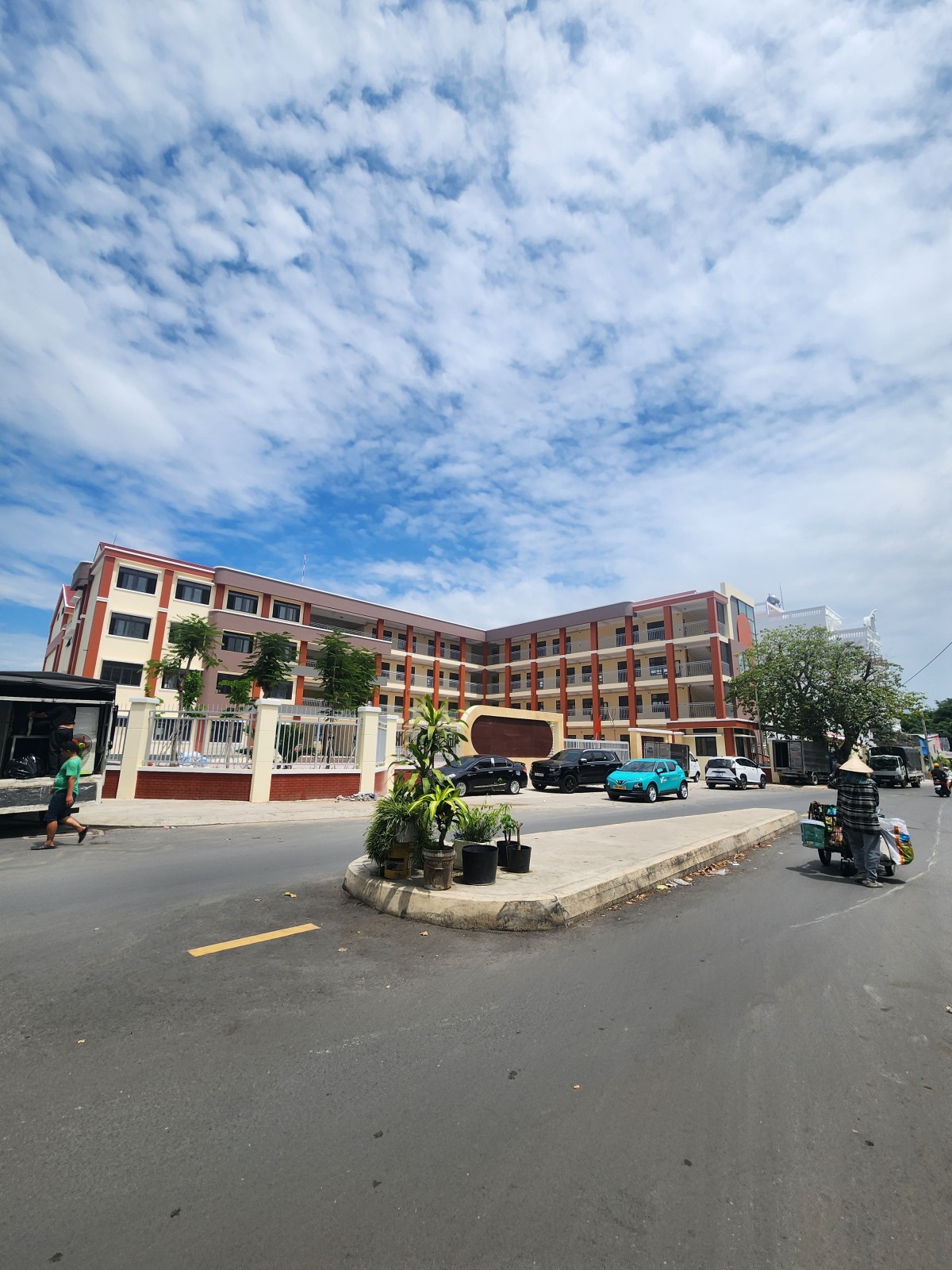  SIÊU RẺ,  Nhà Quang Trung, 70m2, Hẻm 3m, 4.8 tỷ TL 0964364745 