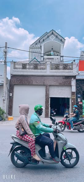  Bán nhà mặt tiền 3 tầng 6.6x28m giá 16,99 tỷ Đường Trương Thị Hoa 