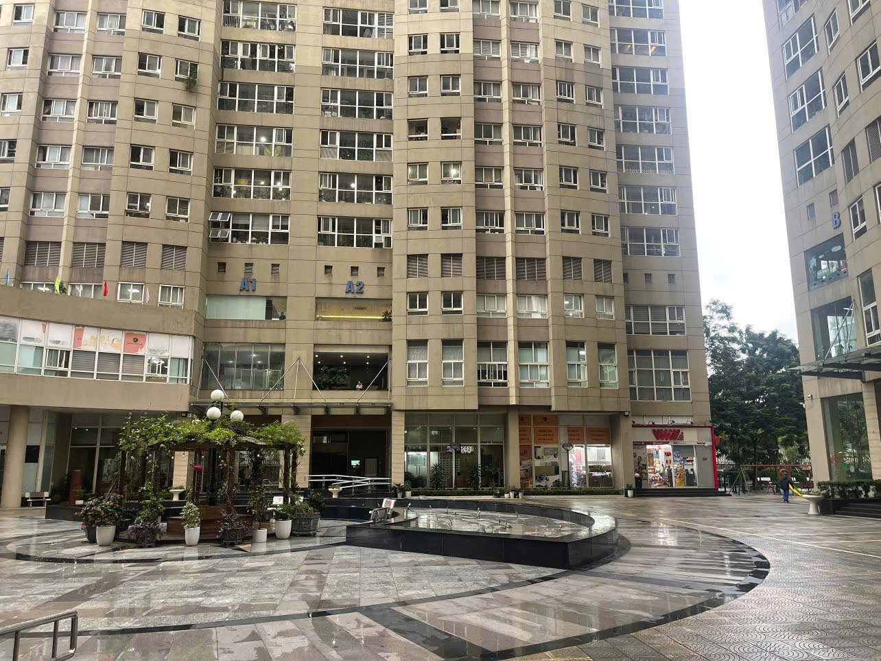  Bán căn  hộ 289 Khuất Duy Tiến, bàn giao lần đầu, 108m²  Full nội thất mới, sổ đỏ, có slot ô tô. 