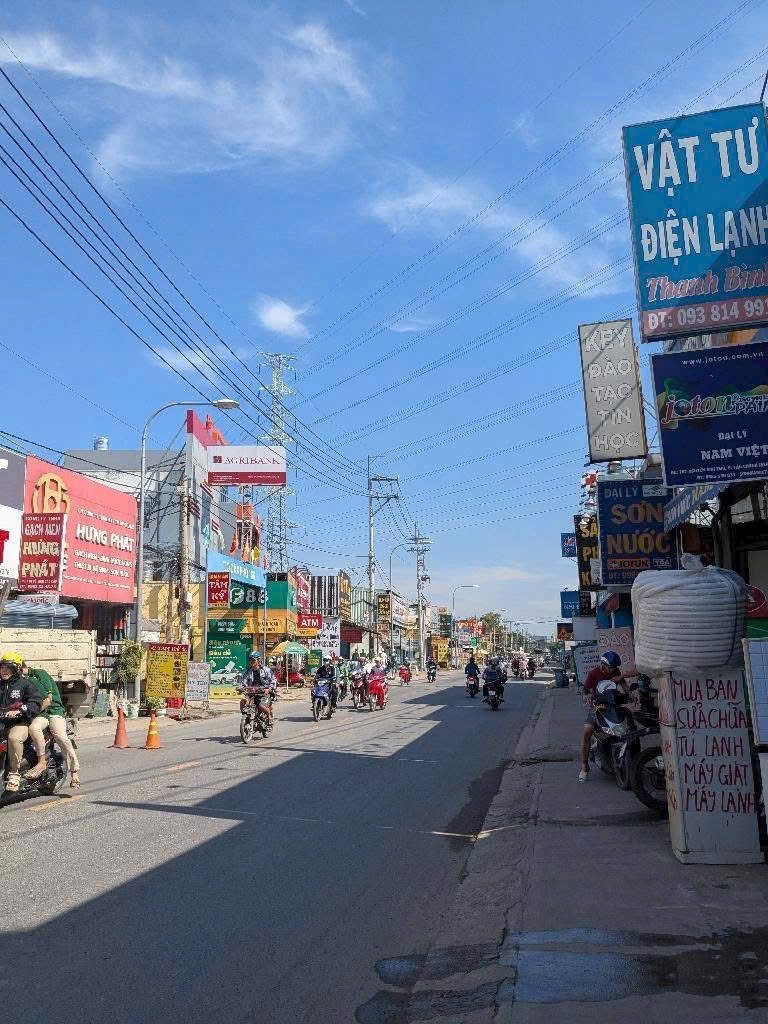  110m2, BÁN NHÀ MẶT TIỀN NGUYỄN ẢNH THỦ, 4 TẦNG, TCH, Q.12, 13 TỶ NHỈNH 