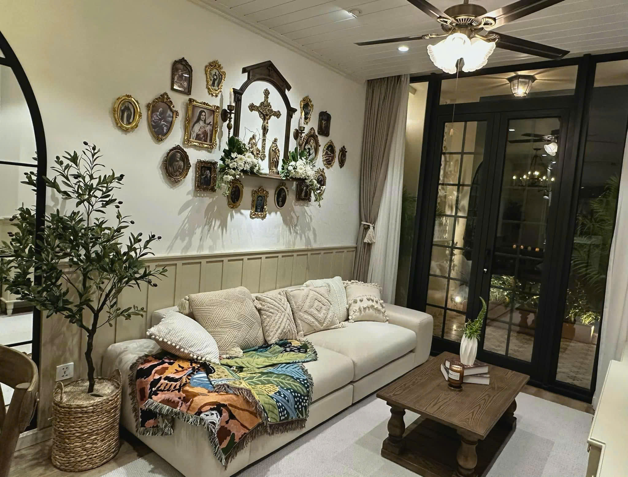  Siêu vị trí kinh doanh phố Tây Nha Trang – Nhà MT Nguyễn Thiện Thuật giá tốt 