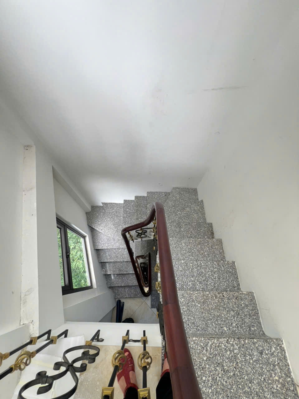  18.11.25.1 phân lô Láng Hạ, ô tô chạy vòng quanh nhà 6  tầng thang máy mới kính coong 