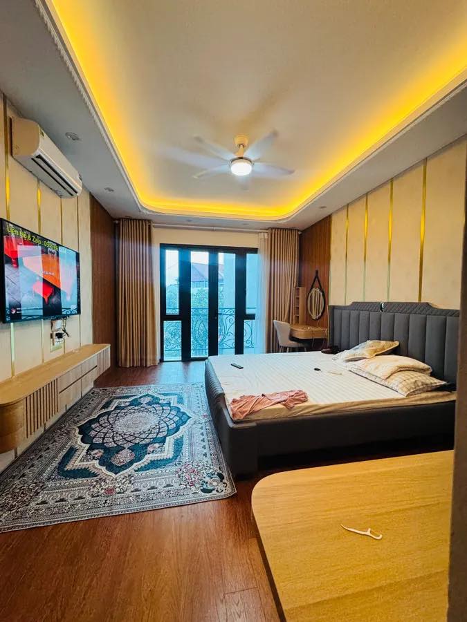  Bán Nhà Dân Xây Bồ Đề 50m2 7 Tầng Thang Máy, Ô Tô Vào Nhà, Full Nội Thất - 14.x Tỷ 