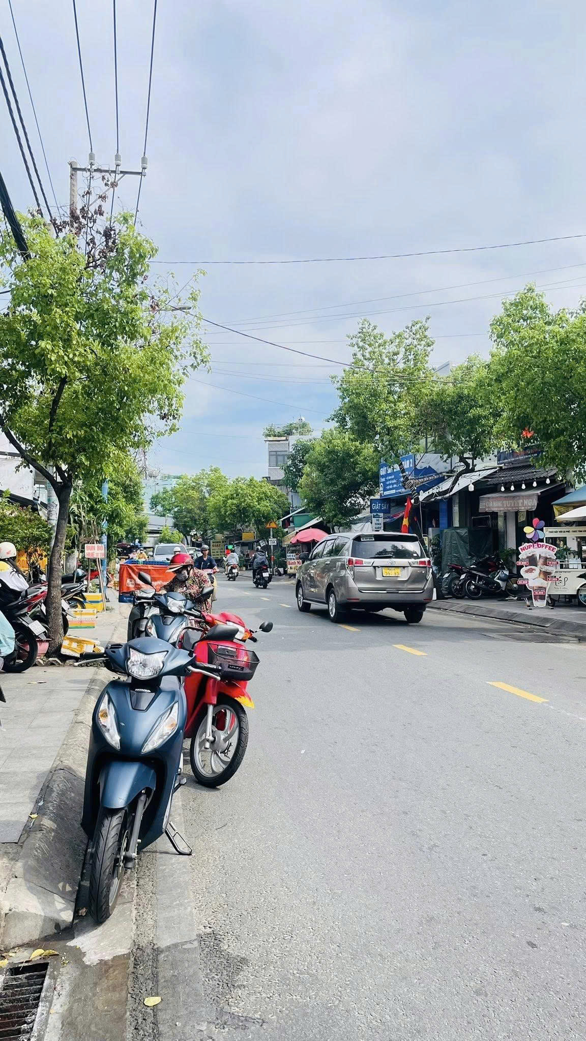  Bán nhà Mặt tiền Thoại Ngọc Hầu, ngay Lũy Bán Bích, 4.2x29m, 5 T - 6PN, hạ còn 15,5 tỷ 