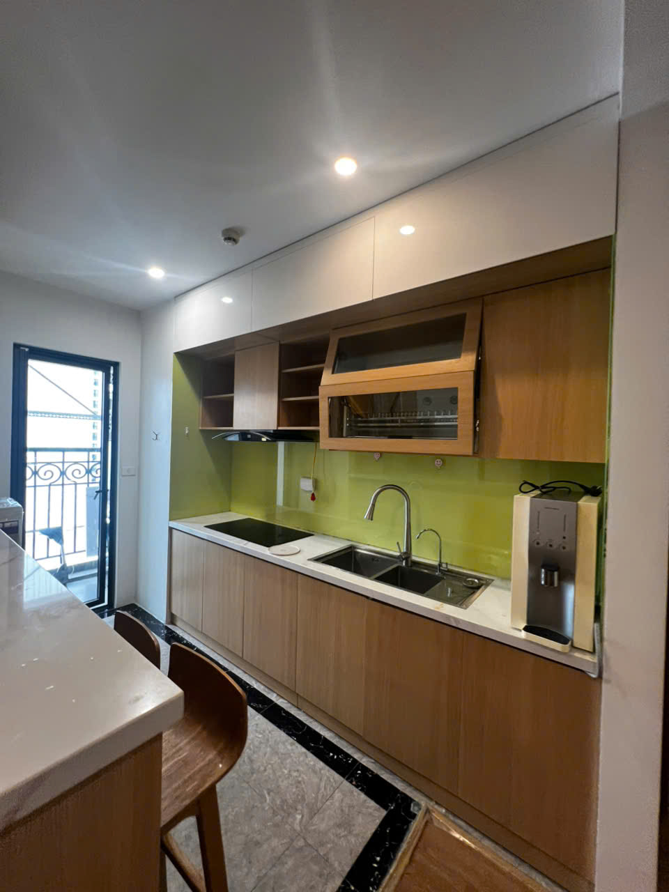  19.11.25.3 bán căn hộ Emerald CT8 Mỹ Đình, 2 ngủ 2 WC, 80m2, full đồ nội thất, ngắm pháo hoa SVĐ Mỹ Đình 