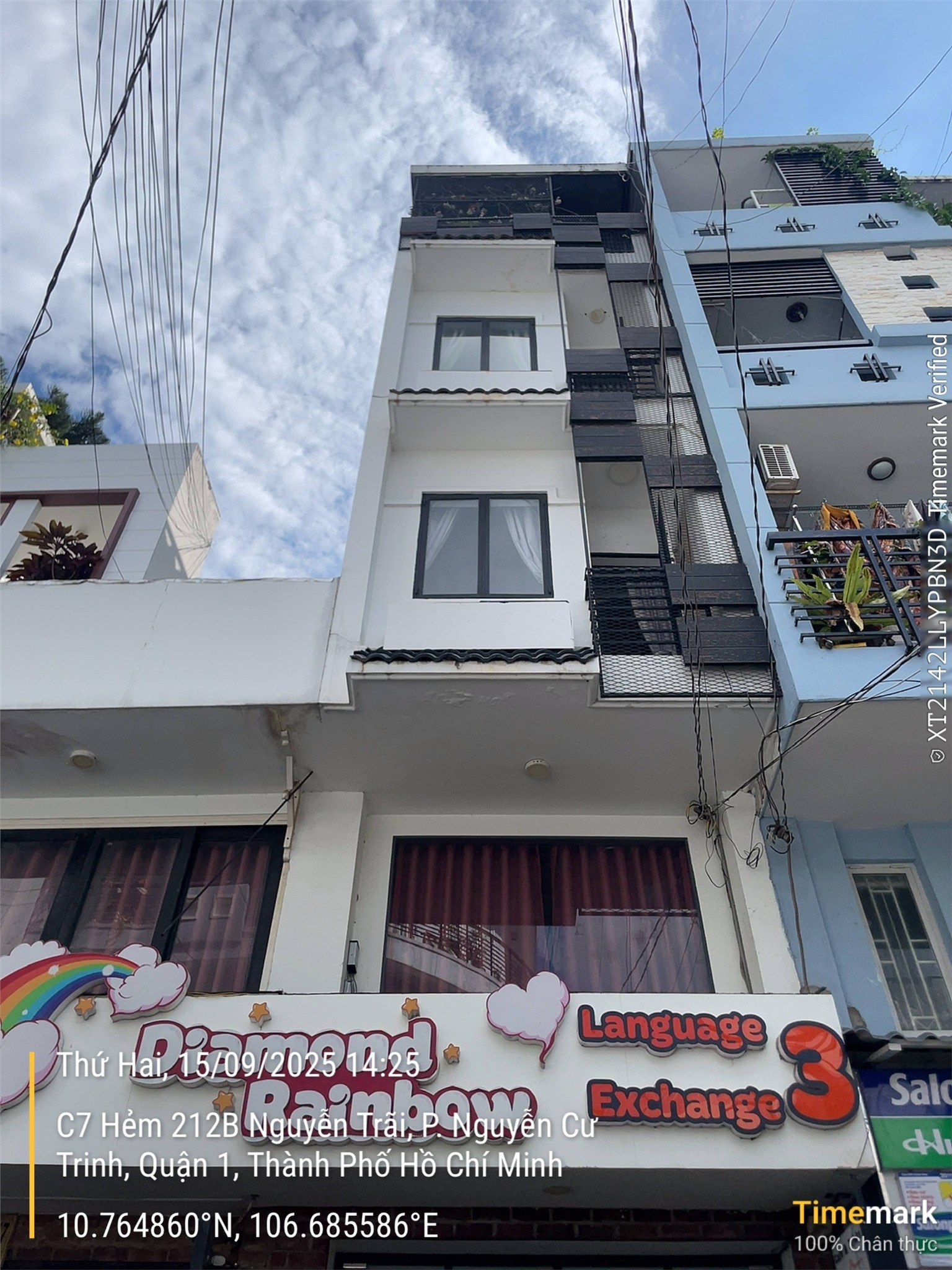  NHÀ ĐẸP - MẶT TIỀN - Cần Bán Nhà 3 Tầng 212BC6/8 Nguyễn Trãi, P.Nguyễn Cư Trinh, Quận 1, HCM 