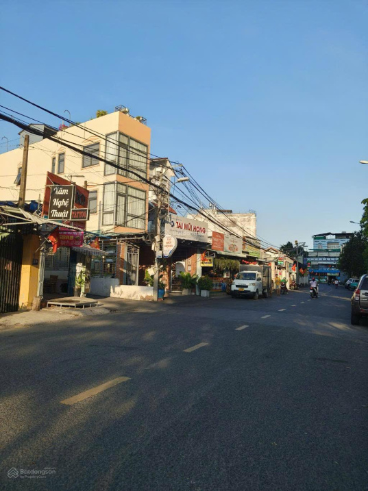  Bán căn góc 4 tầng ngay Đỗ Xuân Hợp, sổ hồng 