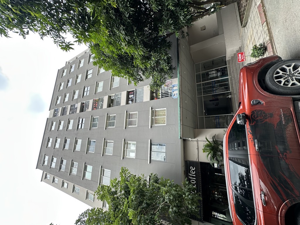  CHUNG CƯ HIẾM VỪA TIỀN - NHÀ ĐẸP LONG LANH - Ở LUÔN – Ô TÔ ĐỖ CHÂN TÒA NHÀ _67 M2 