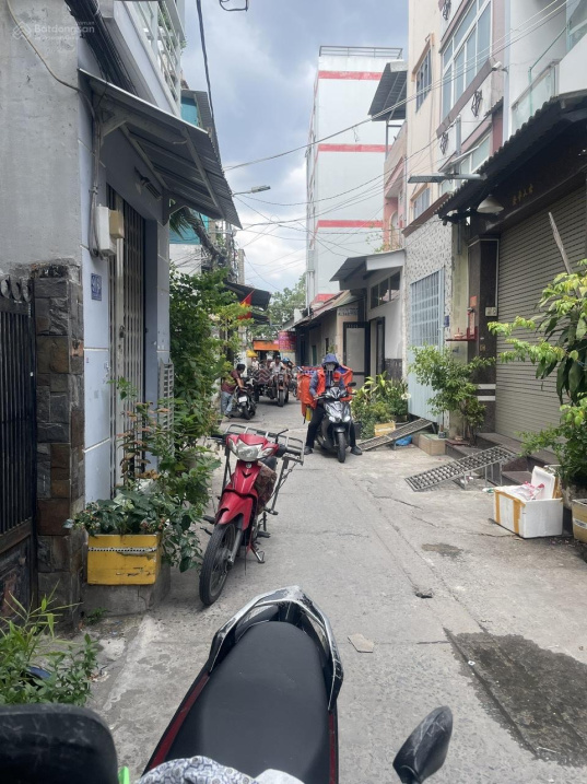  BÁN NHÀ CĂN GÓC 2 MẶT HẺM Ô TÔ - 4 TẦNG (4.5X20M), CHỢ BÙI MINH TRỰC - NHỈNH 6 TỶ 