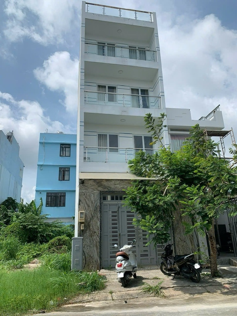  BÁN CĂN HỘ DỊCH VỤ MINI NGAY KDC SÁT KHANG ĐIỀN PHONG PHÚ 4 –  5x20m,  NHỈNH 8 TỶ! 