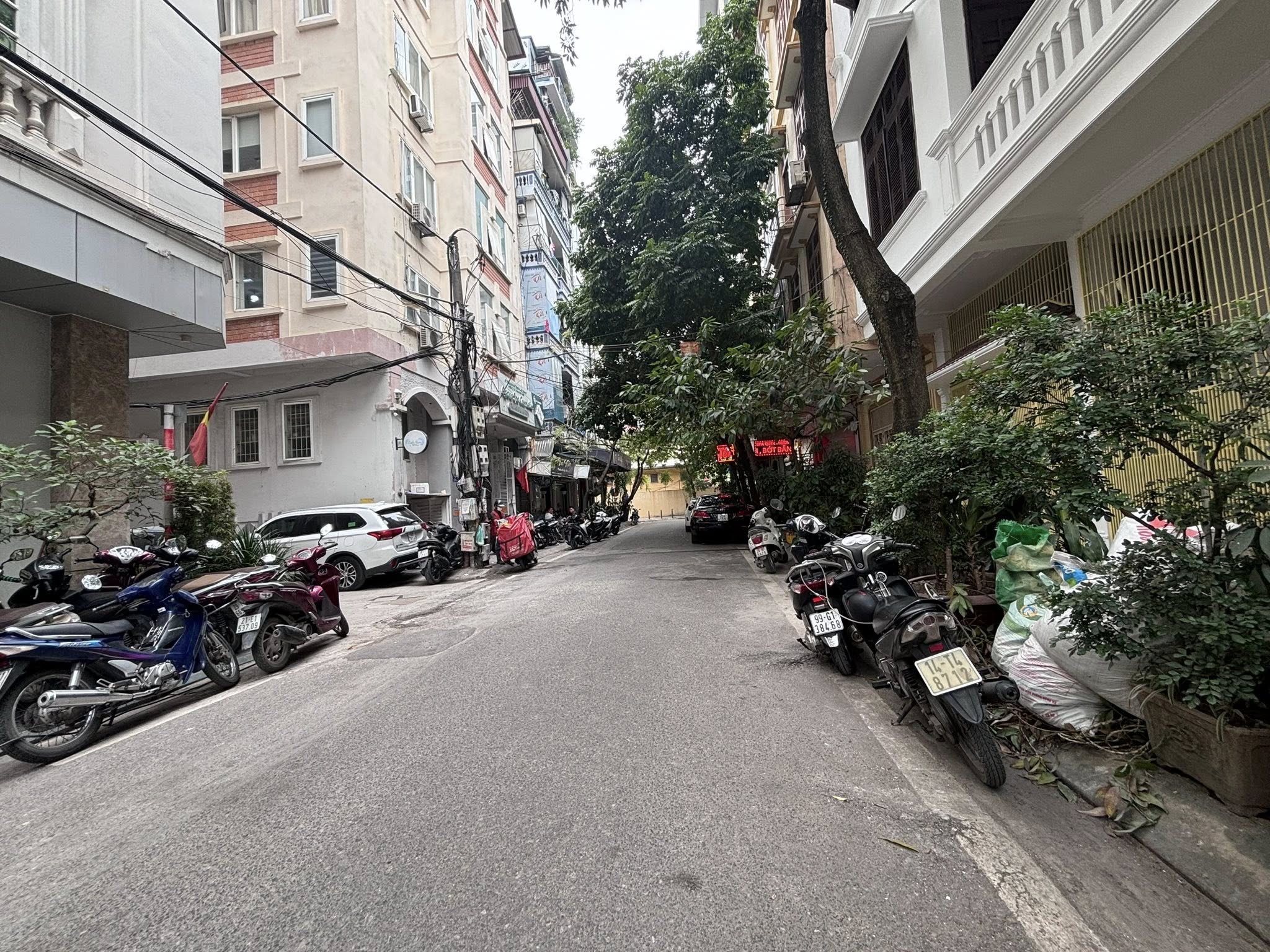  HIẾM, NHÀ ĐẸP PHẠM TUẤN TÀI - PHÂN LÔ, GARA ÔTÔ, THANG MÁY, KINH DOANH (26.5 tỷ) 