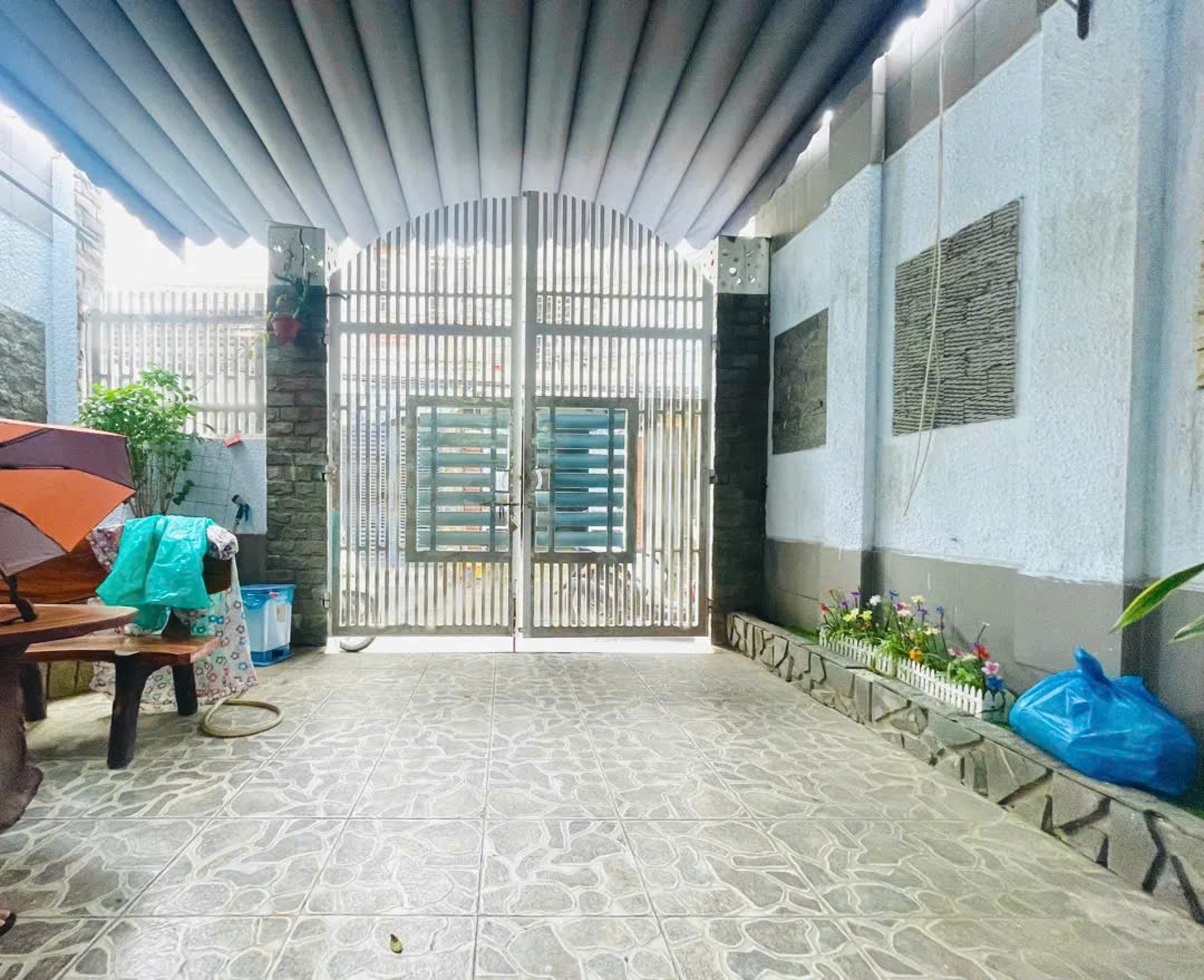  ► Nhà biệt thự 3 tầng đẹp – đường Ông Ích Khiêm, phường Thanh Bình, quận Hải Châu – Đà Nẵng 