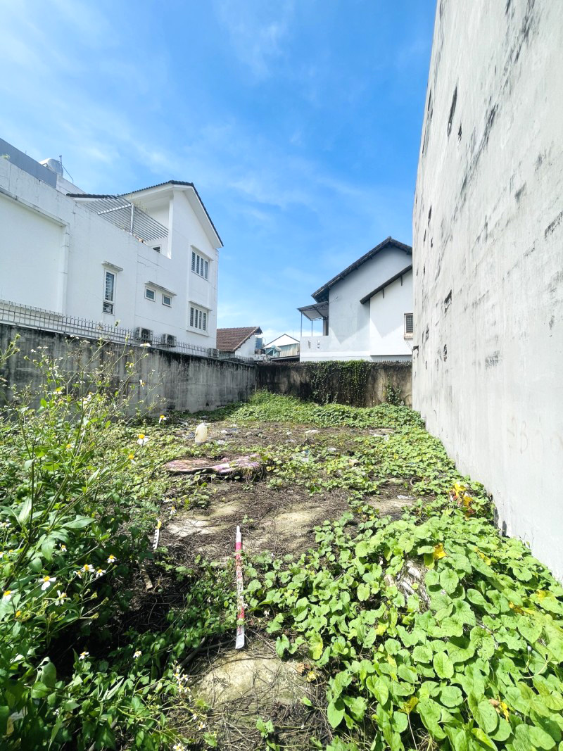  Bán Gấp Lô Đất 190m² Ngang 10m – Sát KDC Sông Đà – Không QH/LG – Hiệp Bình Chánh, Giá Tốt 