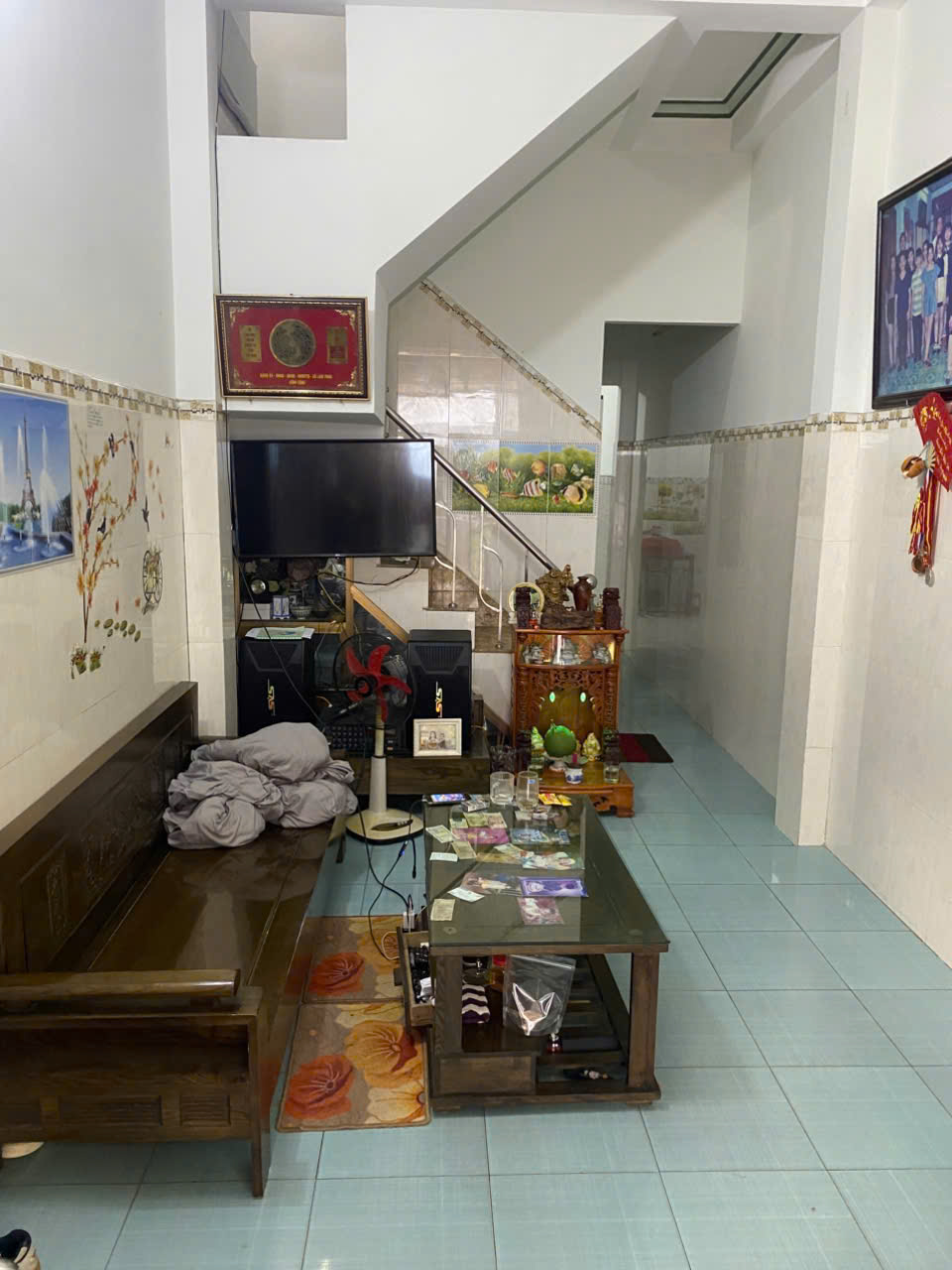  BÁN NHÀ TDC HÒN RỚ 1 – MẶT TIỀN ĐƯỜNG BÙI XUÂN THÁI 
- Diện tích: 42m² — Ngang: 3m
- Kết cấu: 1 trệt 1 lầu, gồm 3 phòng ngủ – 2 vệ sinh – phòng khách – phòng thờ
- Hướng: Tây

- Nhà mặt tiền đường ô tô, khu dân cư TDC Hòn Rớ 1 đông đúc, thuận tiện ở  