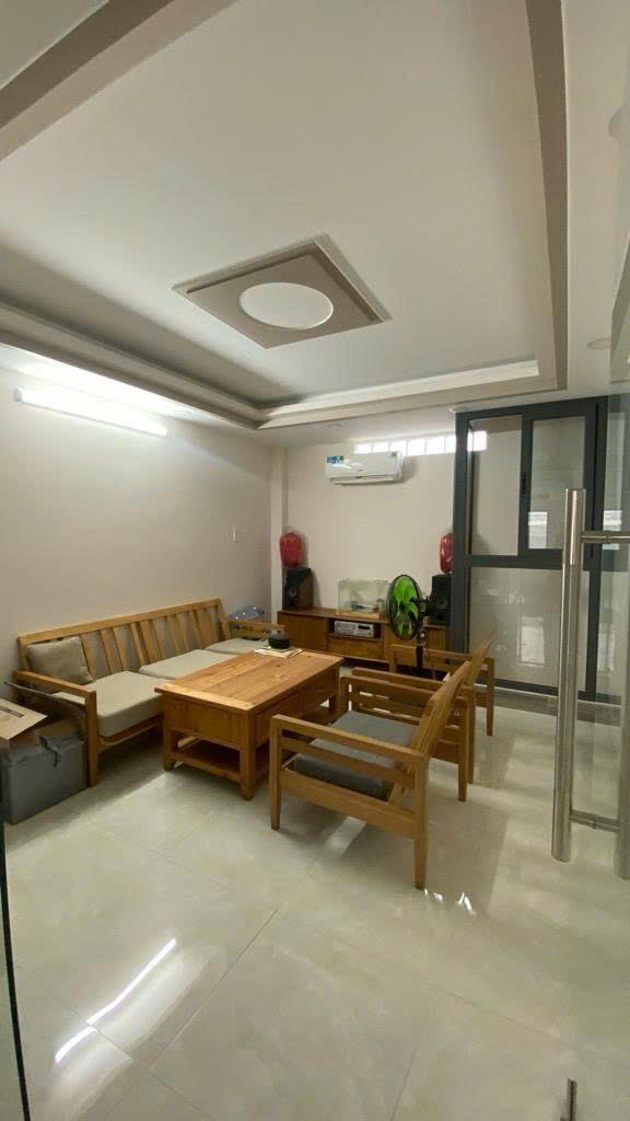  Gò Vấp: Nhà xinh Nguyễn Văn Lượng -DTS 150m2, 4 tầng, 4 phòng ngủ, sổ hồng riêng, giá chỉ 7.4 tỷ - An cư lạc nghiệp ngay! 
