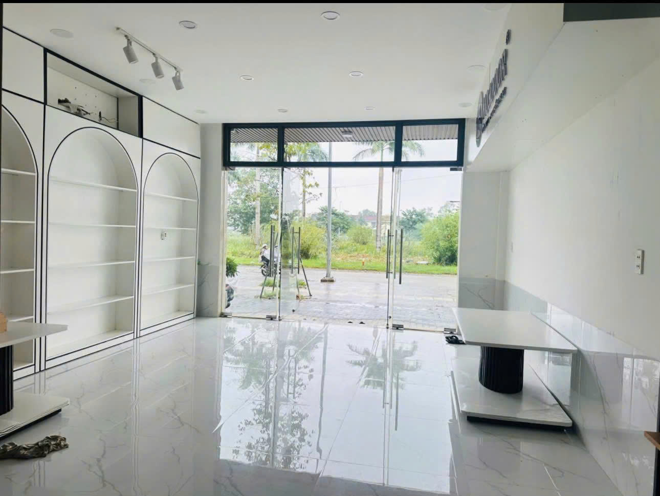  CHO THUÊ MẶT BẰNG TẦNG 1 SHOPHOUSE ECOGARDEN - TP HUẾ 