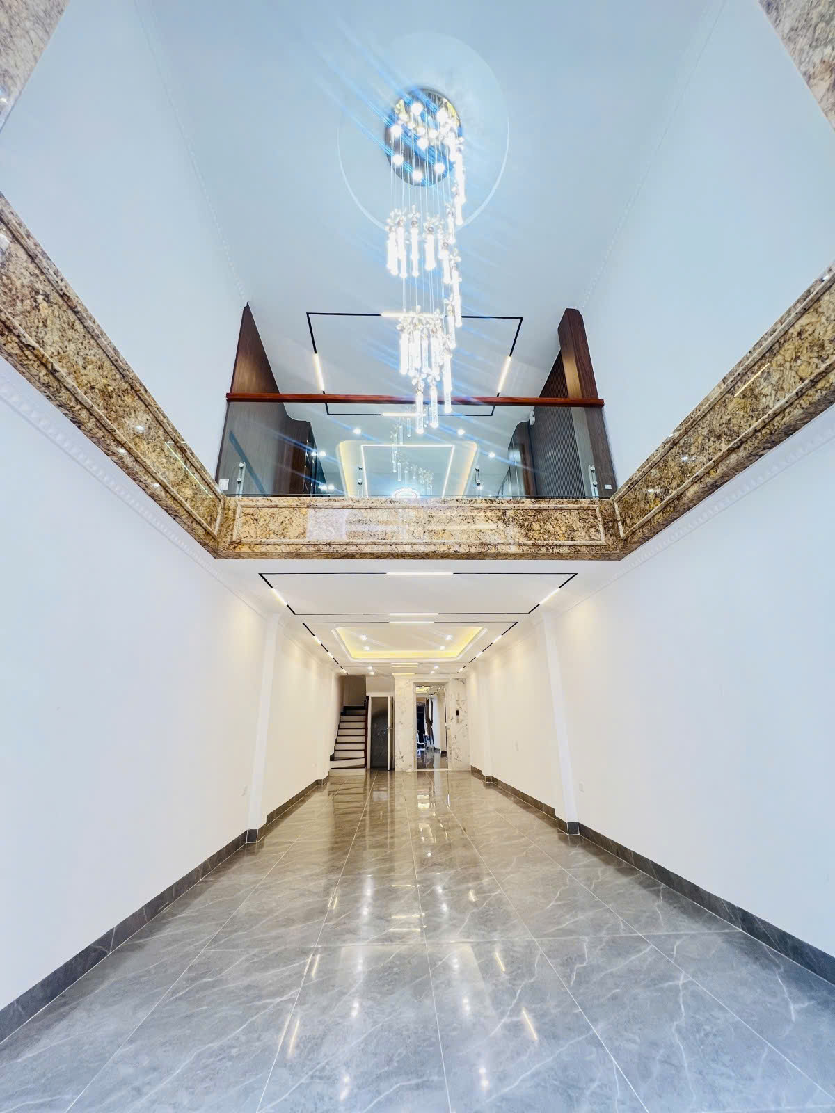  BÁN NHÀ NGÕ 19 KIM ĐỒNG, HOÀNG MAI, 55/60 M2 , 7 TẦNG TM, GIÁ 23,9 TỶ, 