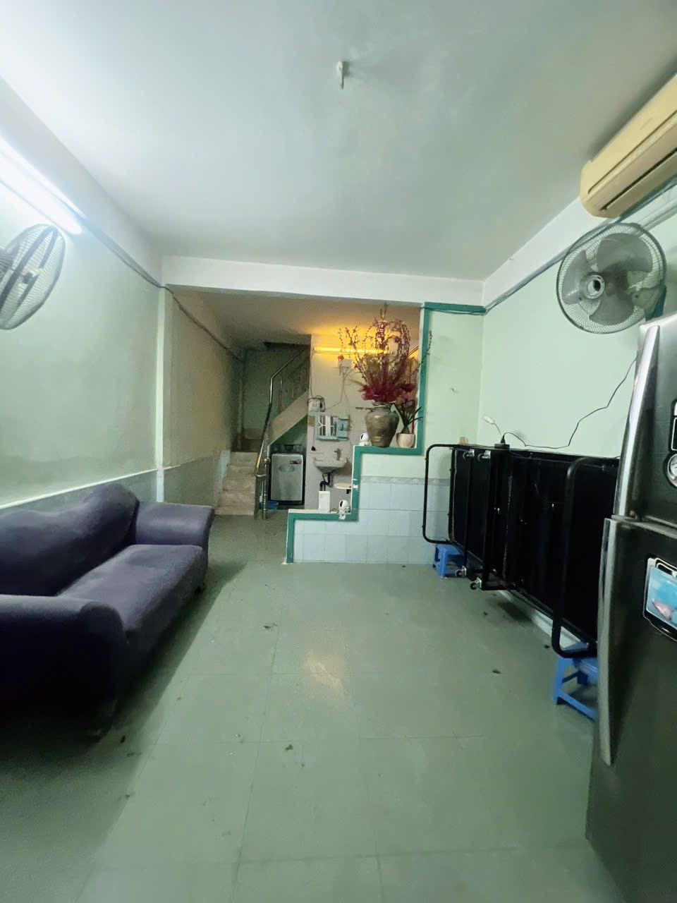  SÁT MẶT TIỀN LÊ QUÔC HƯNG VIP Q4
HƠN 3 TỶ 