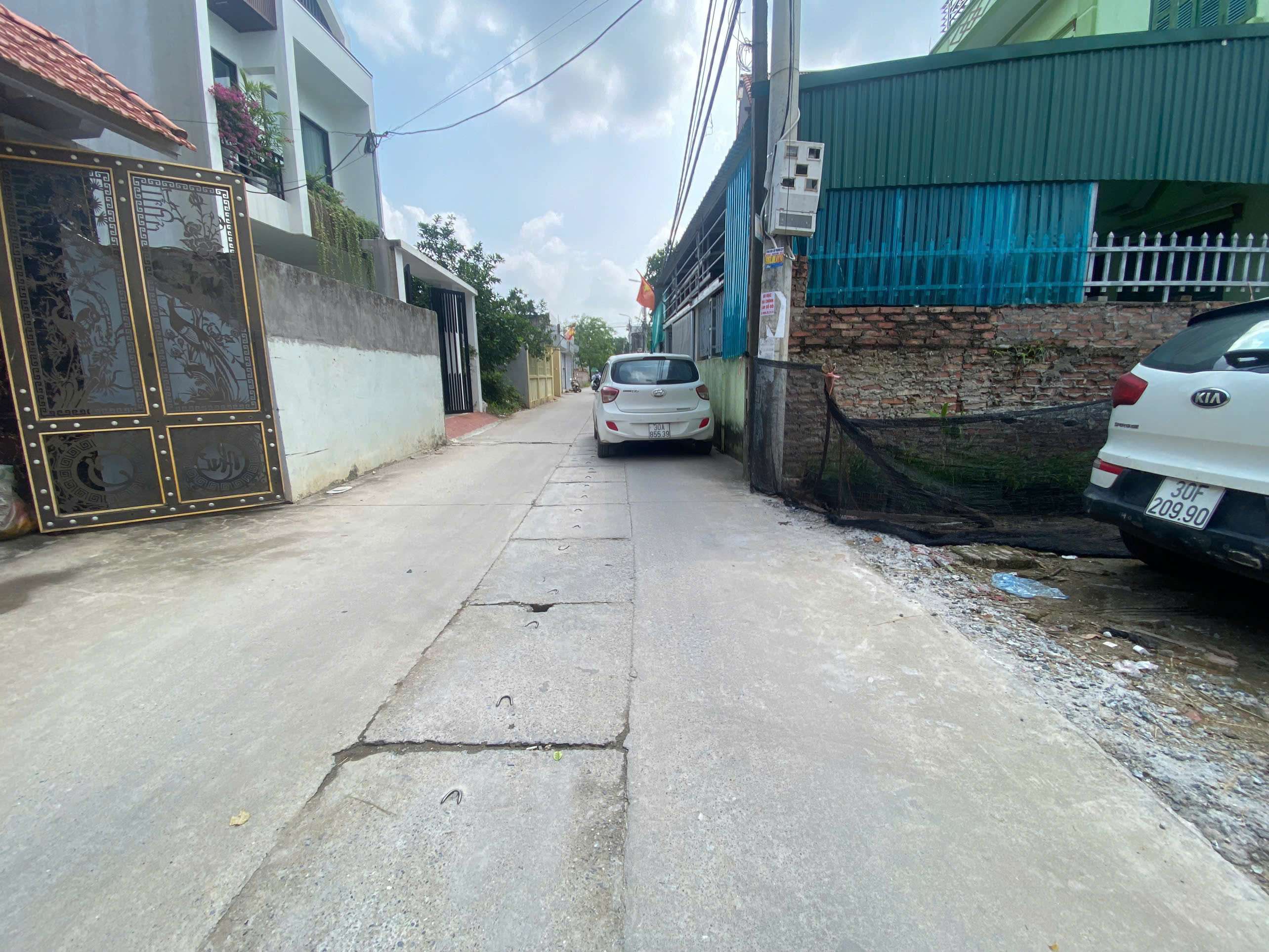  HÀNG MỚI TỔ 10 QUANG MINH, Ô TÔ TRÁNH,KINH DOANH,GẦN TRƯỜNG,CHỢ.76M FULL TC MT 5M HIẾM 