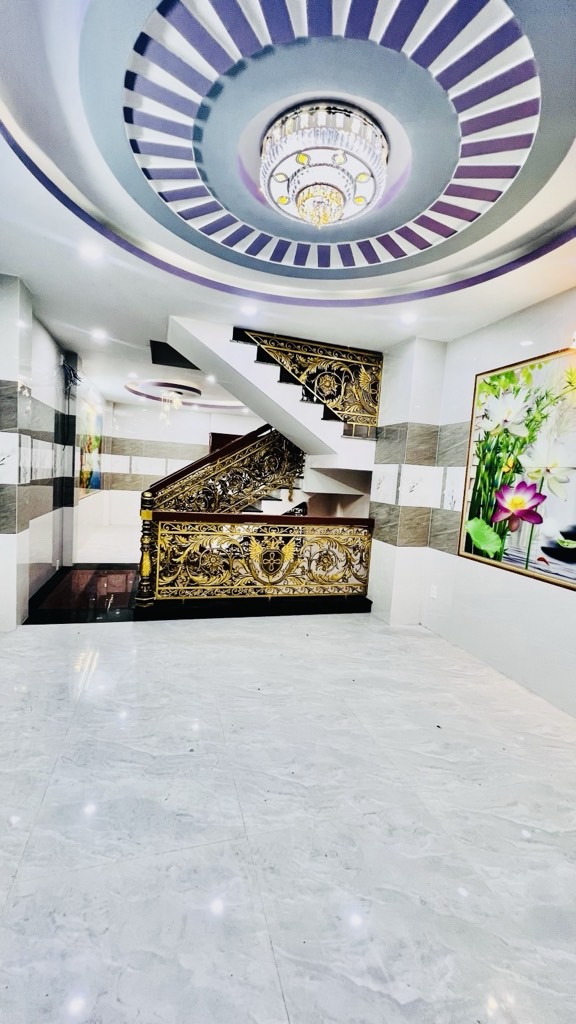  CHDV MT NguyễnVănCông 60m, 5Tầng KD Sầm Uất Giá13Tỷ5 GòVấp, TN30 triệu 