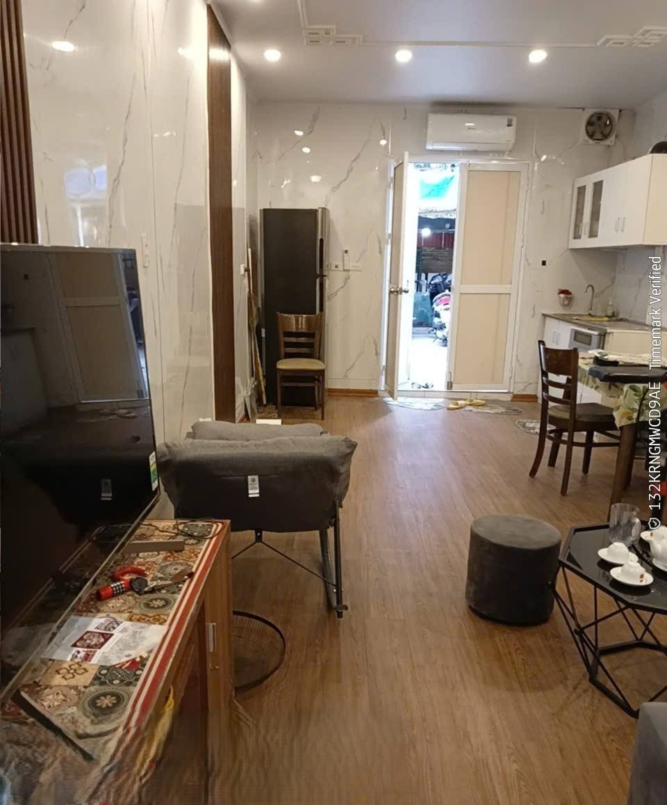  Cho thuê tập thể tầng 1 Nguyễn Công Trứ 60m², 2 ngủ, 1 vệ sinh, 10 Triệu 