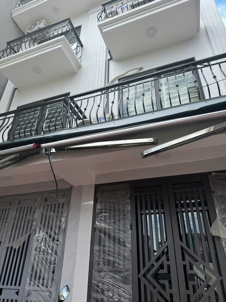  NHÀ TRUNG TÂM NGỌC HỒI – 5 TẦNG - 42M2, MẶT TIỀN RỘNG, GIÁ TỐT, SỔ SẴN 