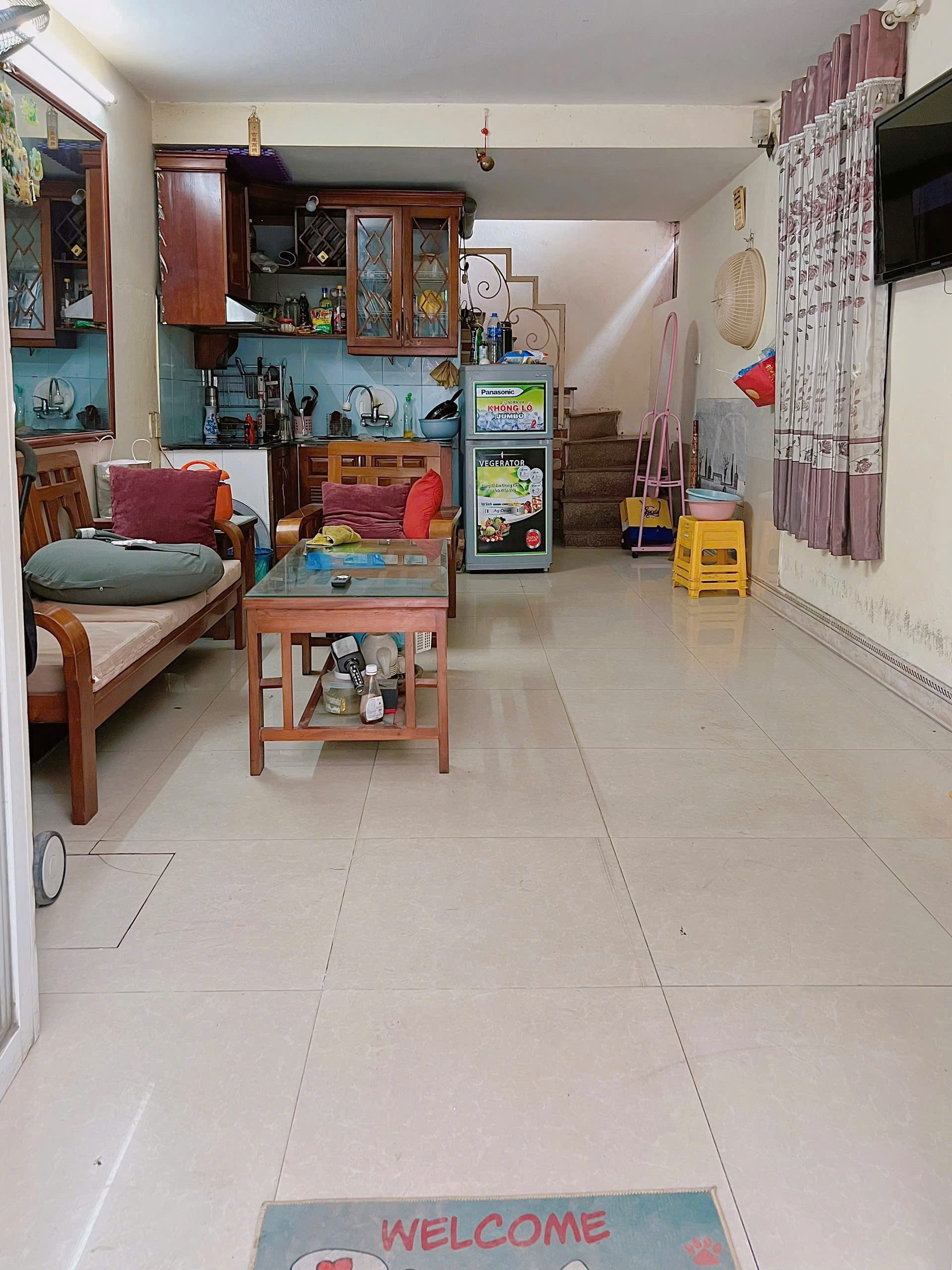  Cho thuê nhà ngõ ba gác ngõ hoà bình 7, 30m2 x 4 tầng 3 ngủ, 12 Triệu vào được ngay 