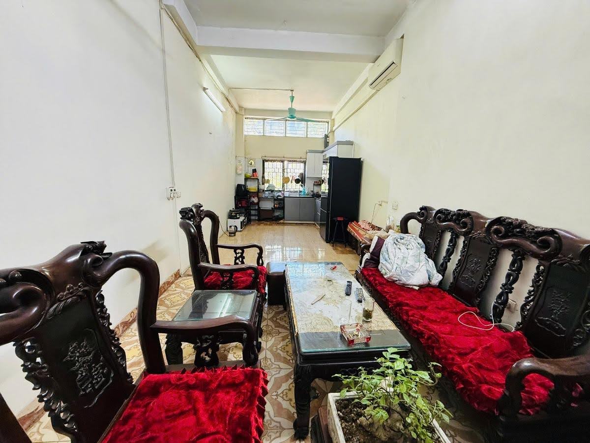  Nhà Phố Hoàng Đạo Thành-56m*3tầng*43.5mMT- Ngõ thông- Nhỉnh 9 tỷ 