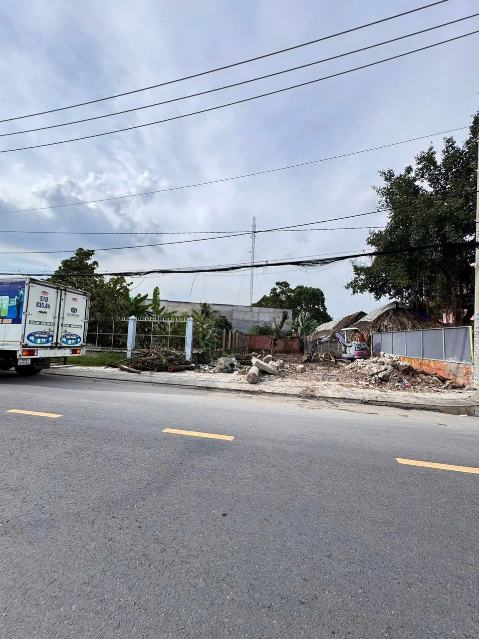  BÁN 2 LÔ ĐẤT MT NHỰA NGUYỄN THỊ THẢNH – HÓC MÔN – SỔ RIÊNG – GIÁ 14 TỶ 