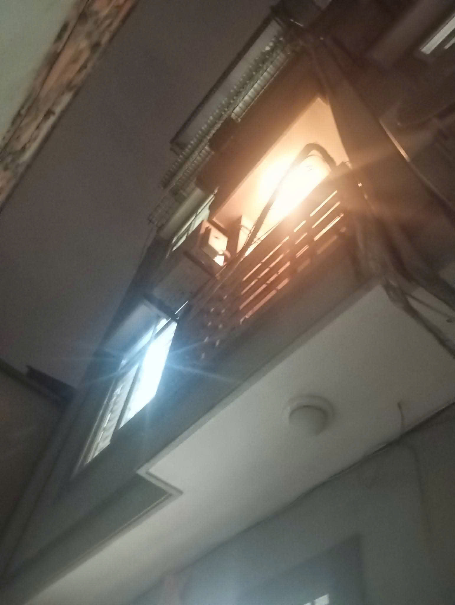  Cho thuê nhà ngõ 176 Trương Định, 37m2, 4 tầng, 3 ngủ, 3 vệ sinh, 10 Triệu 