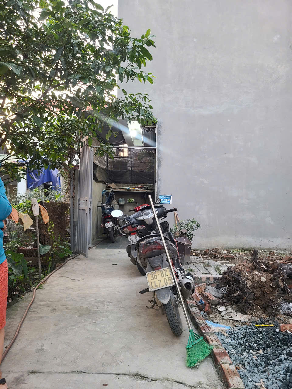  ĐỨC THƯỢNG. HOÀI ĐỨC .HÀ NỘI.
DIỆN TÍCH 42M NGỖ NÔNG .
GIÁ ĐẦU TƯ CHỈ 3.8X TỶ
NHANH TAY GỌI EM ĐỂ XEM ĐẤT Ạ LH; 0964982442. 