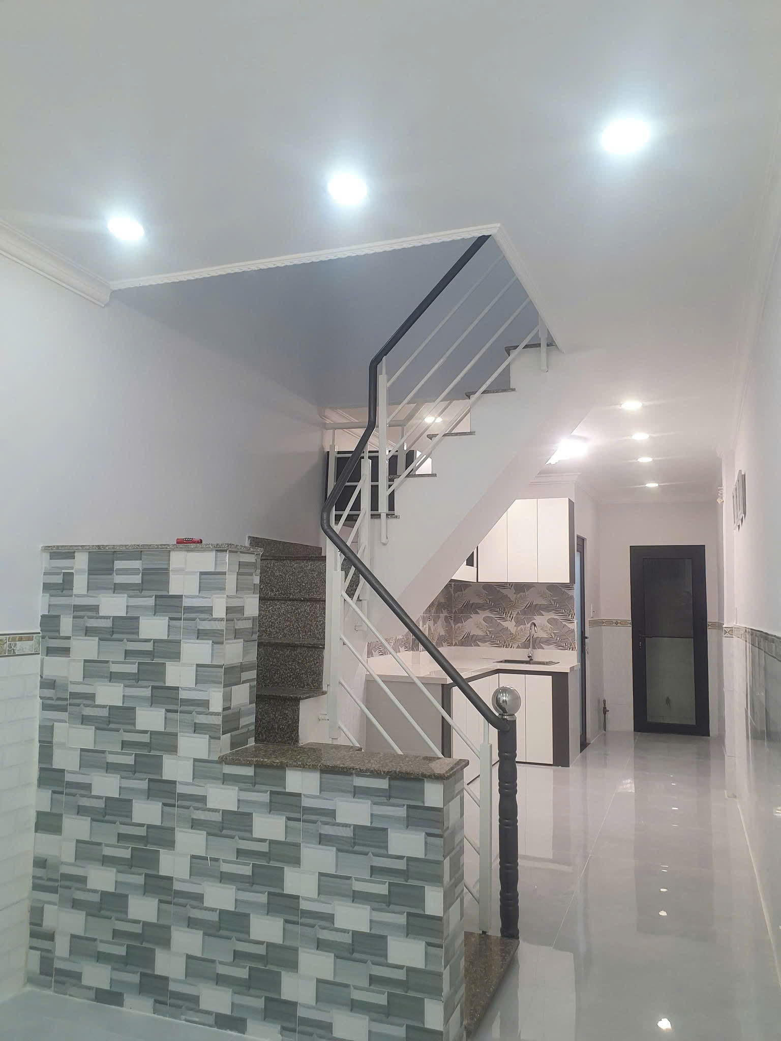  Nhà hẻm 137 Âu Dương Lân P.Chánh Hưng (P2Q8) 