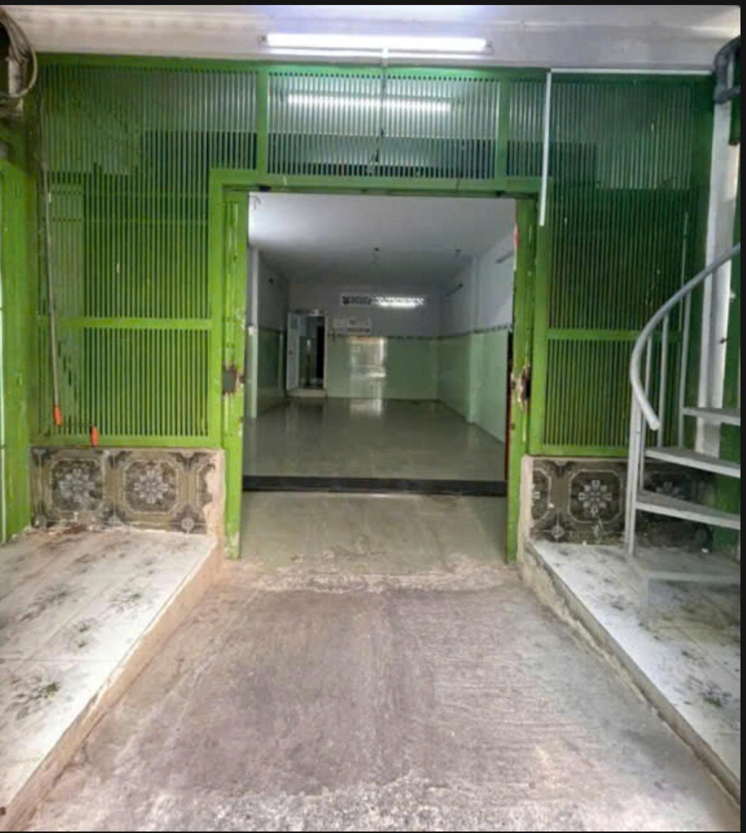  Bán nhà Nguyễn Thị Tần thông Dương Bá Trạc P.Chánh Hưng (P2Q8) 