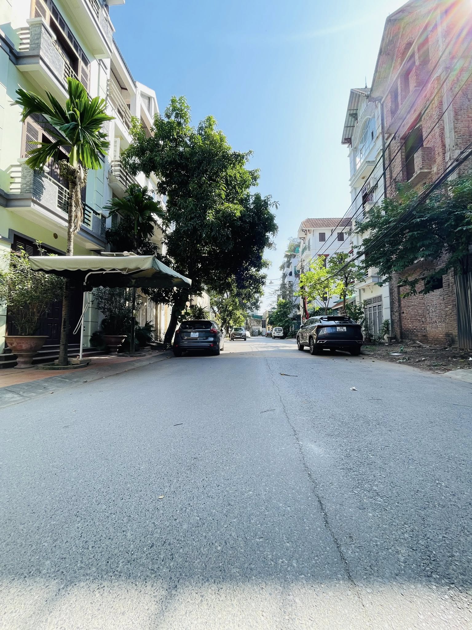  HÀNG HIẾM PHỐ HỒNG TIẾN 80M2, MT8.2M - BIỆT THỰ PHÂN LÔ 5 TẦNG, VỈA HÈ - 2X TỶ 