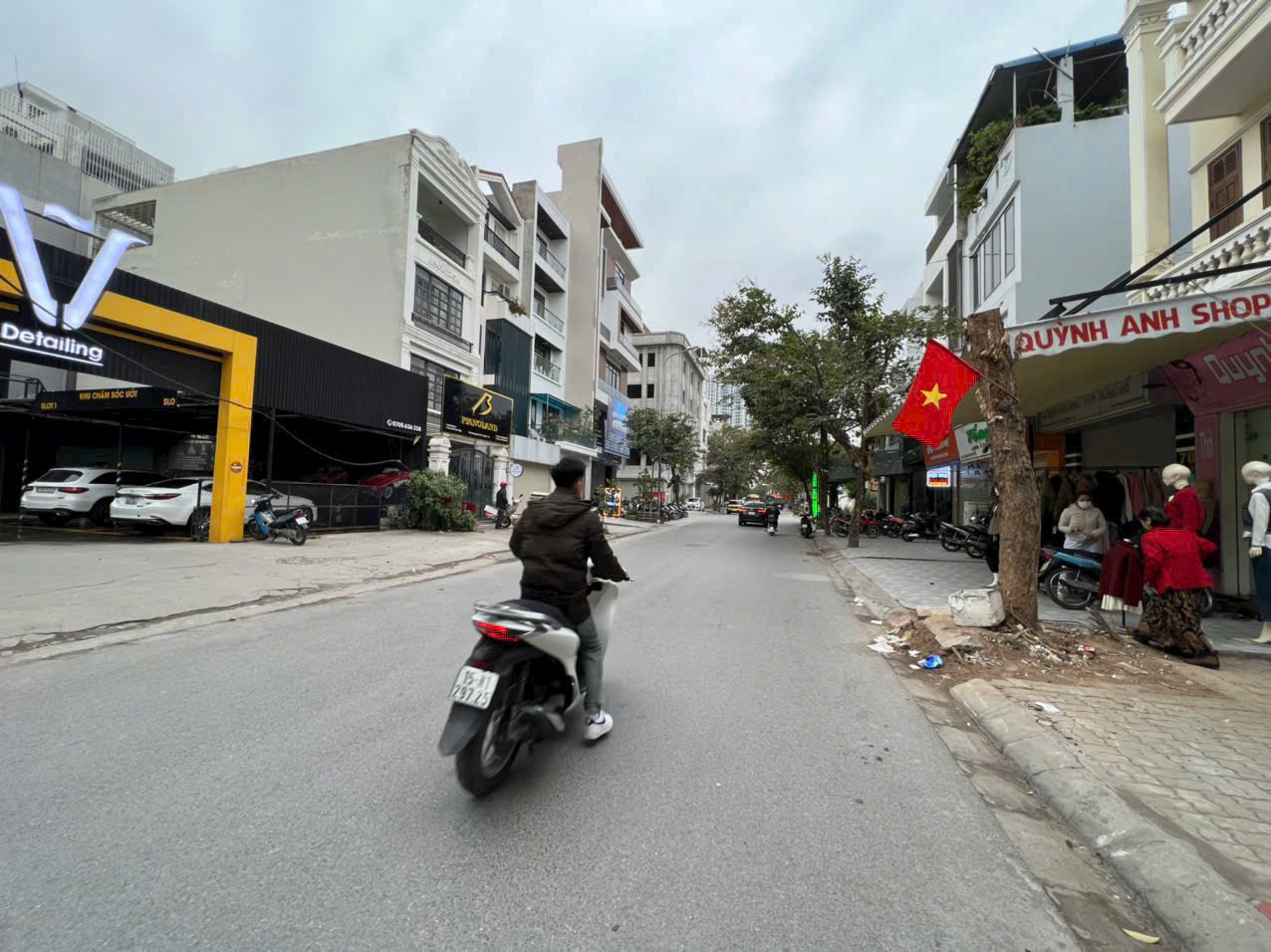  Cần bán Lô đất Mặt Đường Nguyễn Tất Tố - Diện tích 100m2 Ngang 5m - Đường kinh doanh buôn bán sầm uất nhất LÊ CHÂN 