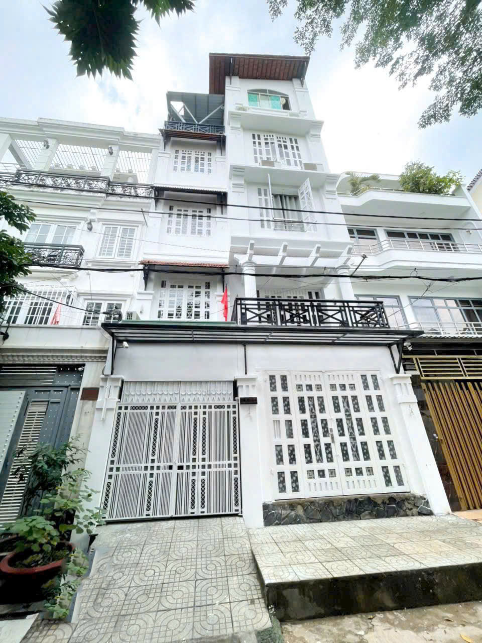  L1602 ⭐️ CHDV 15P sát Dương Quảng Hàm 70tr/th, SHR, Vuông, HXT né, 5 tầng, 7x15m, 1x tỷ 