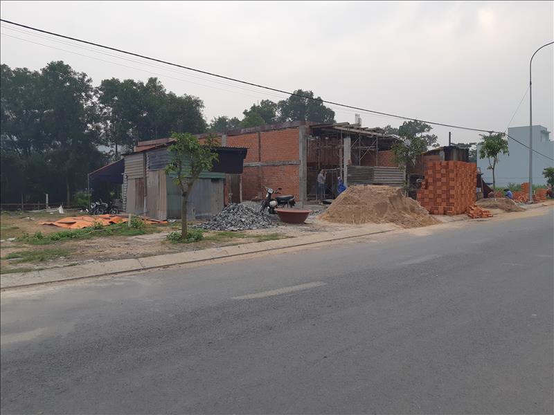  Đất Nền Gần UBND Long Tân DT 120m²  SHR Nhựa 12m Chỉ 980 Triệu NH HỖ TRỢ 70% 