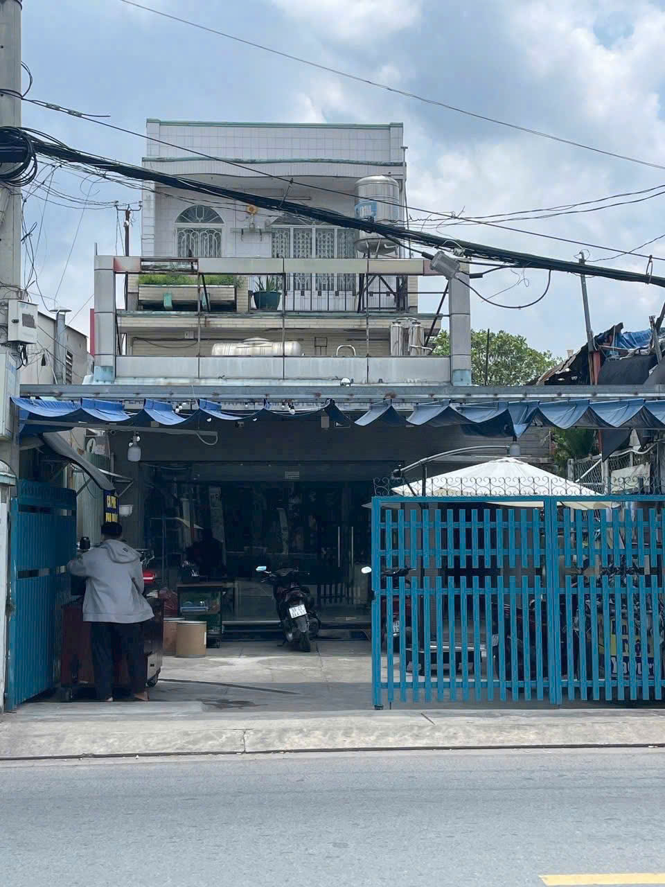  NHÀ (7.3x49.7) MẶT TIỀN PHAN VĂN HỚN, X. BÀ ĐIỂM, HÓC MÔN 
MẶT TIỀN DÀI – DT RỘNG – VỊ TRÍ KINH DOANH ĐỈNH! 