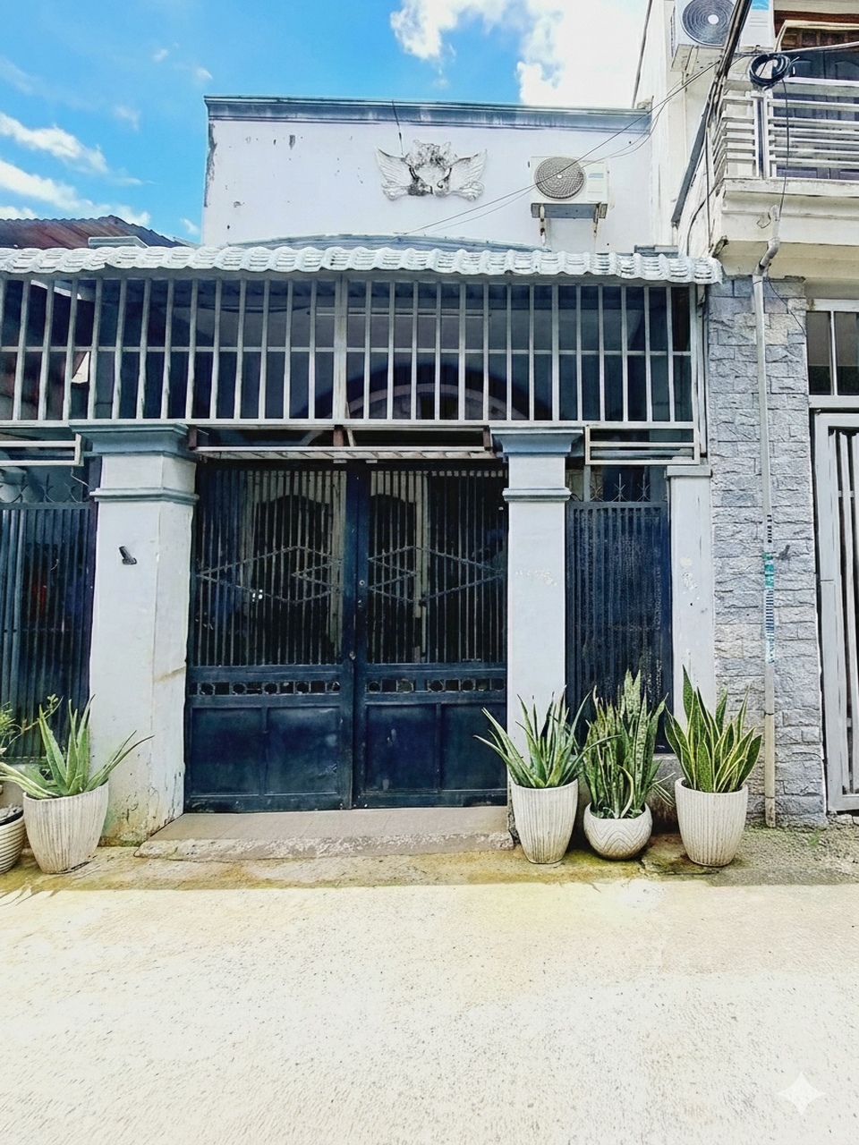  L1605 ⭐️ sát Chợ Đầu Mối Nông Sản Hóc Môn, SHR, Vuông, HXH, 2 tầng, 4x11m, 3.x tỷ 