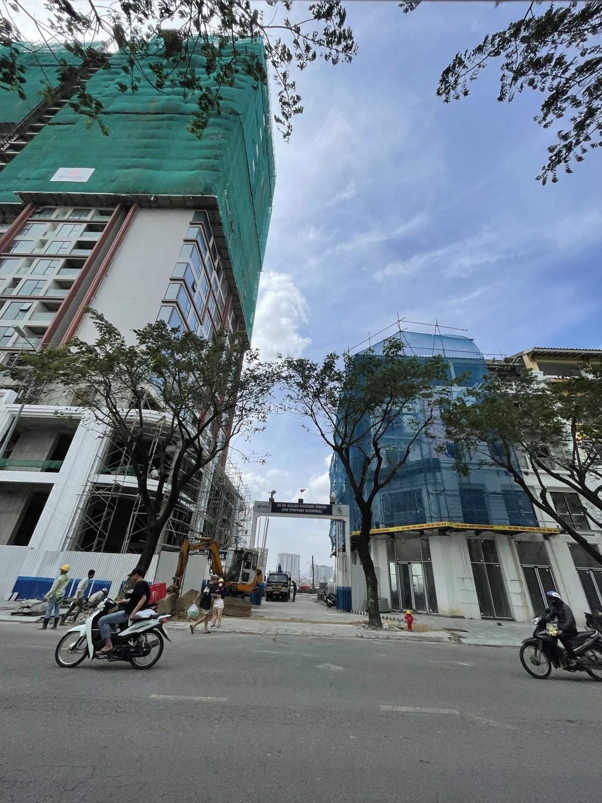  Bán nhà mặt tiền Hồ Hán Thương 100m² đường 15m, gần Peninsula, chỉ hơn 11 tỷ 