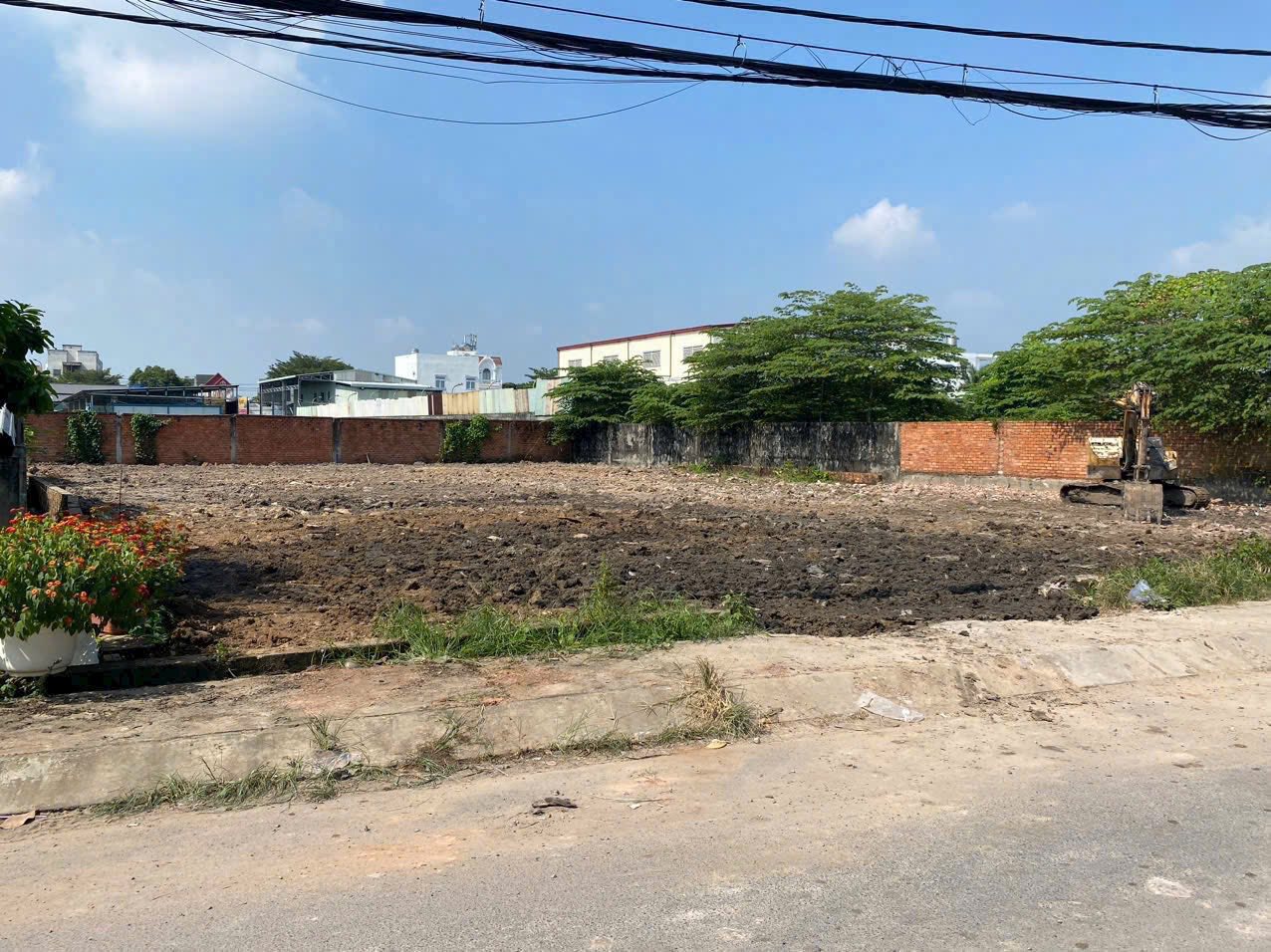  Bán đất mặt tiền 25x40m giá 29 tỷ Đường Đông Thạnh 6-3 