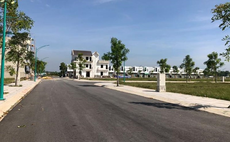  Đất Nền Home Resort Tiện Ích 4000M²  DT 120M² SHR Chỉ 980 Triệu Vay NH 70% 