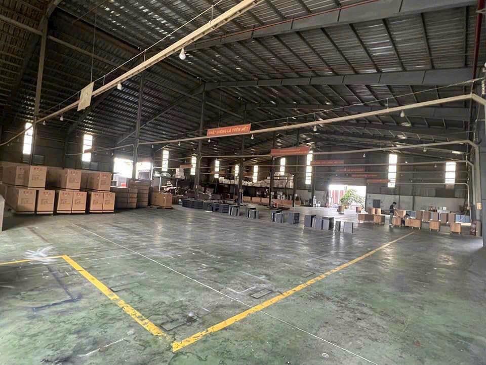  XT647 nhà xưởng sản xuất cho thuê ổn định lâu dài, dân cư đông đúc dễ tuyển nguồn LDPT 