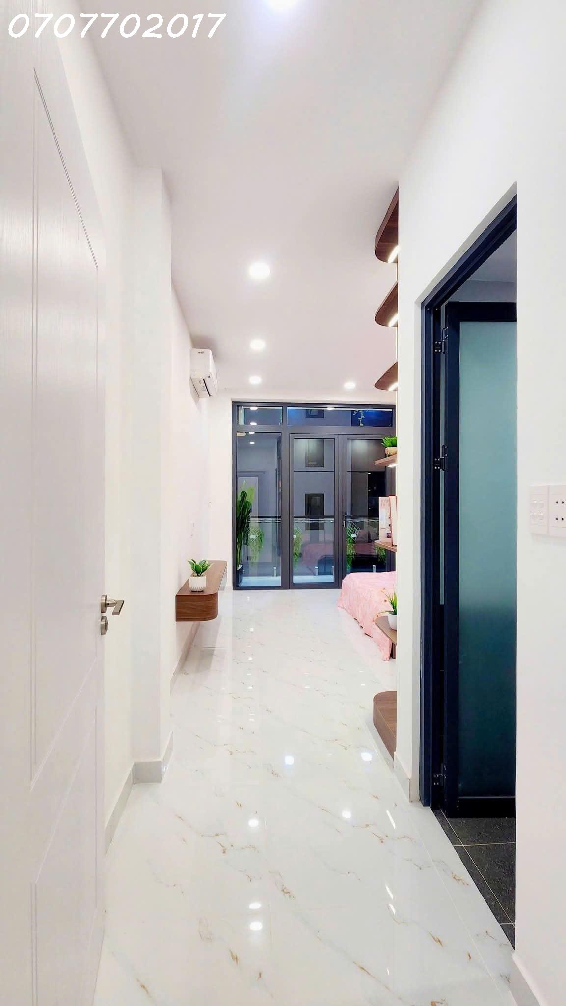  Nhà hẻm HXH thông kế Hoà Bình Tô Hiệu TP 53m2, 3 tầng 4PN. Giá chỉ 6 tỷ, Sổ hồng, 