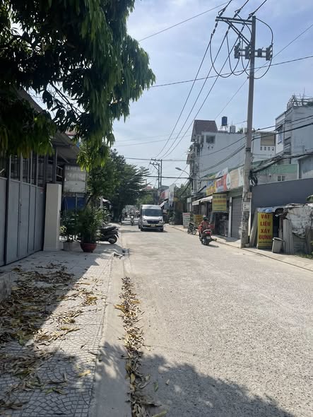  Bán nhà mặt tiền 14x35m giá 25 tỷ Đường Thạnh Xuân 22 